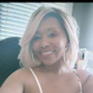 Meet your Posher, Latasha